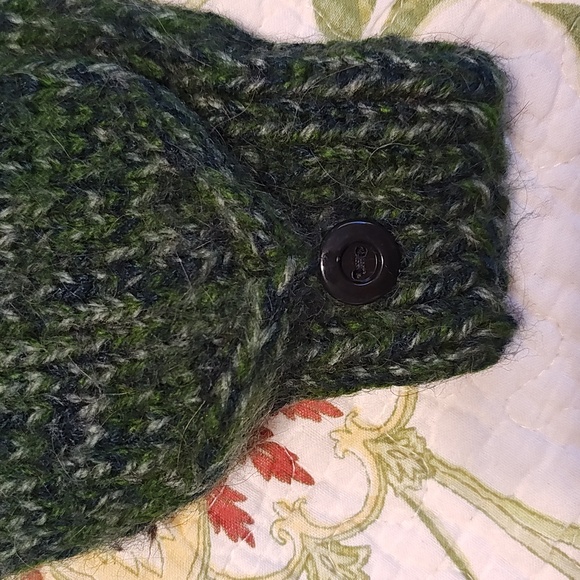 Handmade Wool Convertible Mittens - Picture 2 of 7